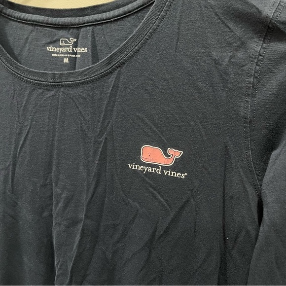 Vineyard Vines Long Sleeve VV Logo Tee Women’s Medium - Picture 5 of 9